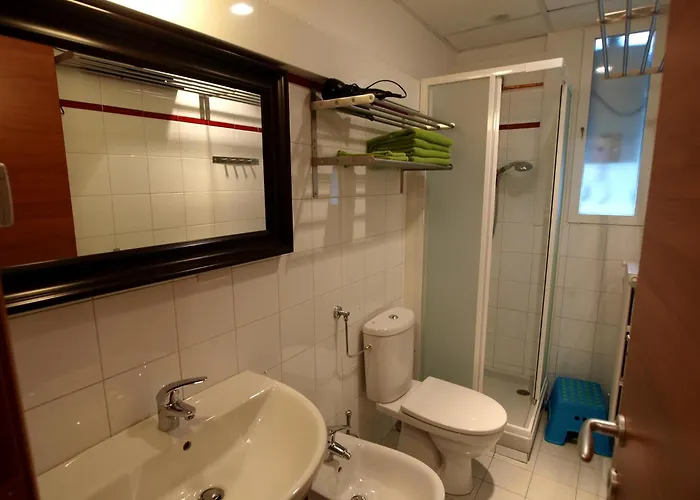 Andres בית הארחה 3*